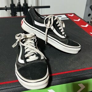 Old School Vans Size 7 Black and White
